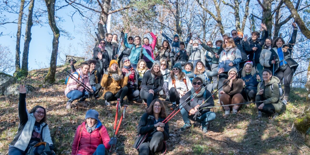 Les nanas en sac à dos club de randonnée en Corrèze